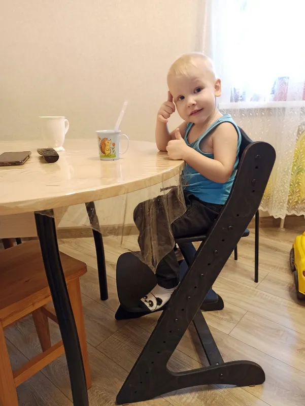 Растущий стул stokke tripp